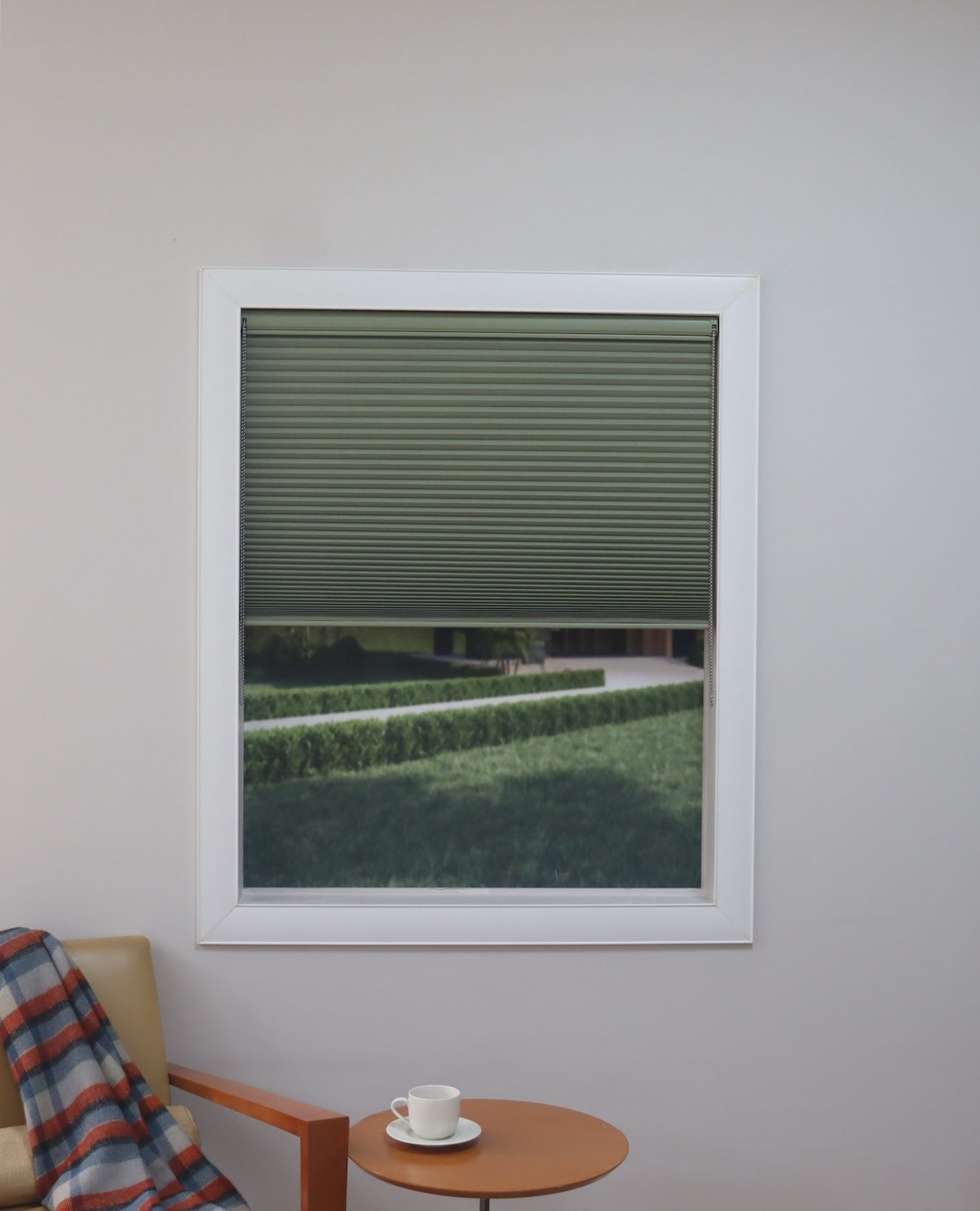 Light Filtering Single Cell Continuous Cord Loop Cellular Shades